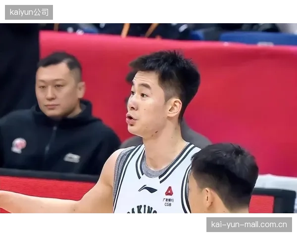 南京同曦队郭昊文个人数据亮眼,但未能将球队带入季后赛行列。 南京同曦队郭昊文个人数据亮眼,但未能将球队带入季后赛行列。